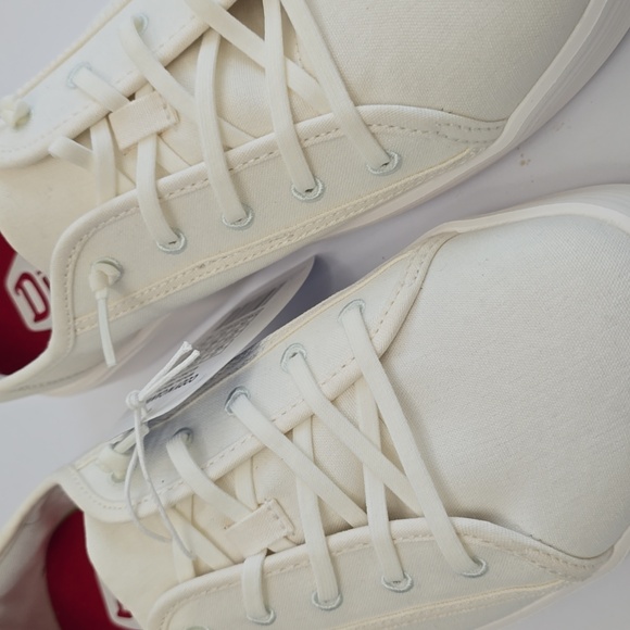 NWT Hey Dude Cody M Canvas White Lace Up Shoes Sneakers Size 9 - Picture 15 of 15